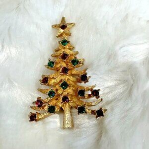 Vintage MYLU Gold Tone Christmas Tree Brooch Pin Red & Green Rhinestones Signed